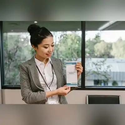 方霖磊